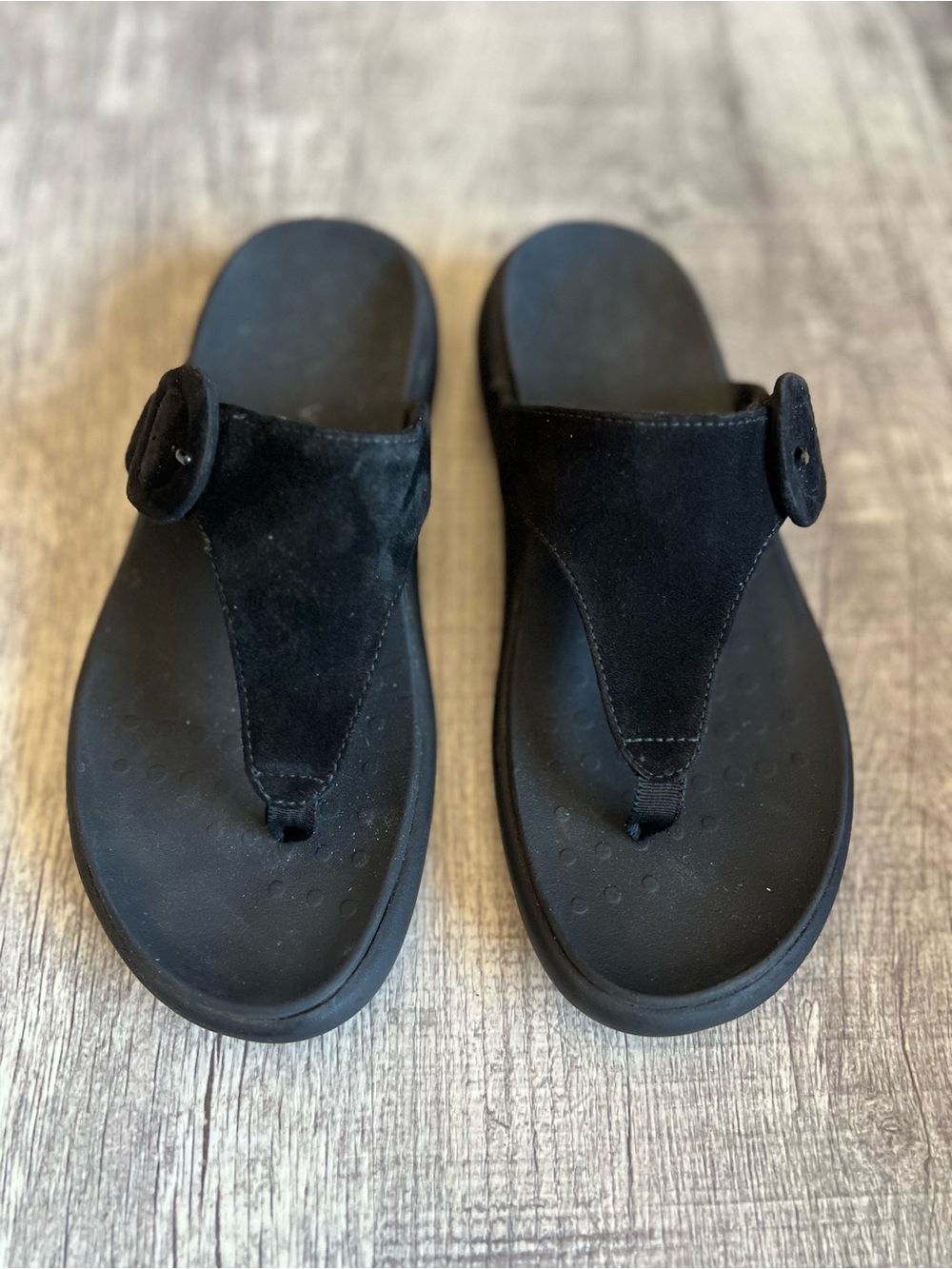 Vionic Black Suede Recovery RX Thong Sandals